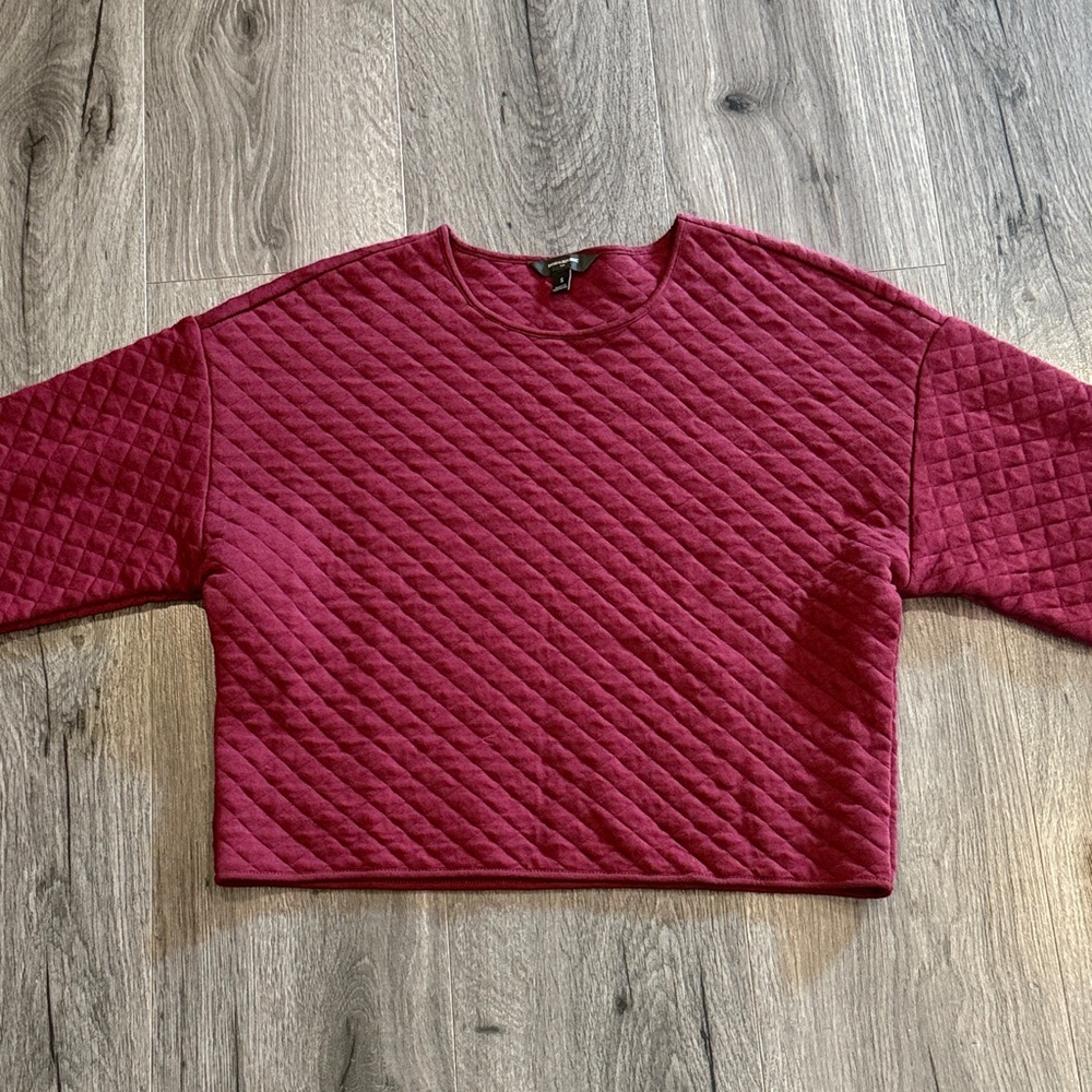 Banana Republic Quilted Maroon Cropped Sweatshirt Stylish